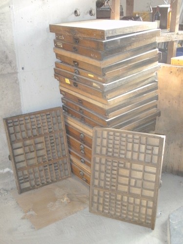Antiker setzkasten druckerei - *,