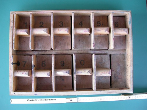 Setzkasten aus holz mit - aus,